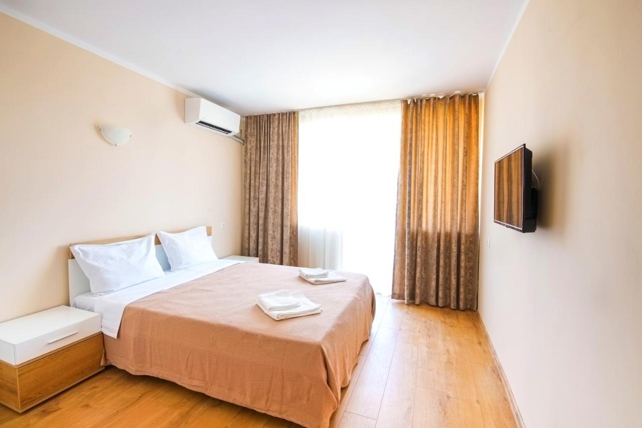 House With Garden Hotel Pomorie Kültér fotó